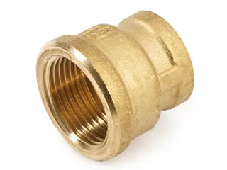 Муфта перехідна латунна 1/2*3/4"