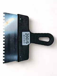 Шпатель зубчастий 200мм 6*6мм